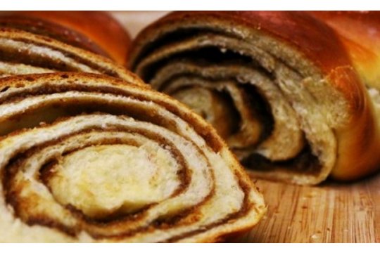 Croatian Holiday Nut Roll | Povatica. CROATIA, EUROPE