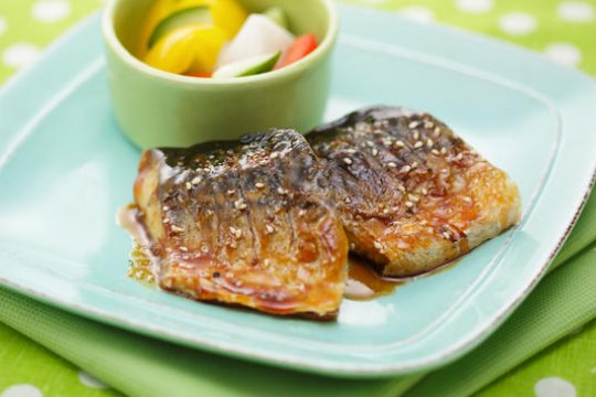 Fisch in Teriyaki-Marinade. Beste japanische  Rezepte.