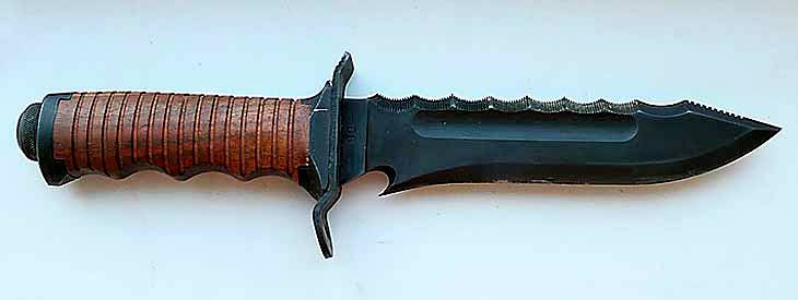 Современный боевой нож. Базовая техника ножевого боя по системе спецназа КГБ