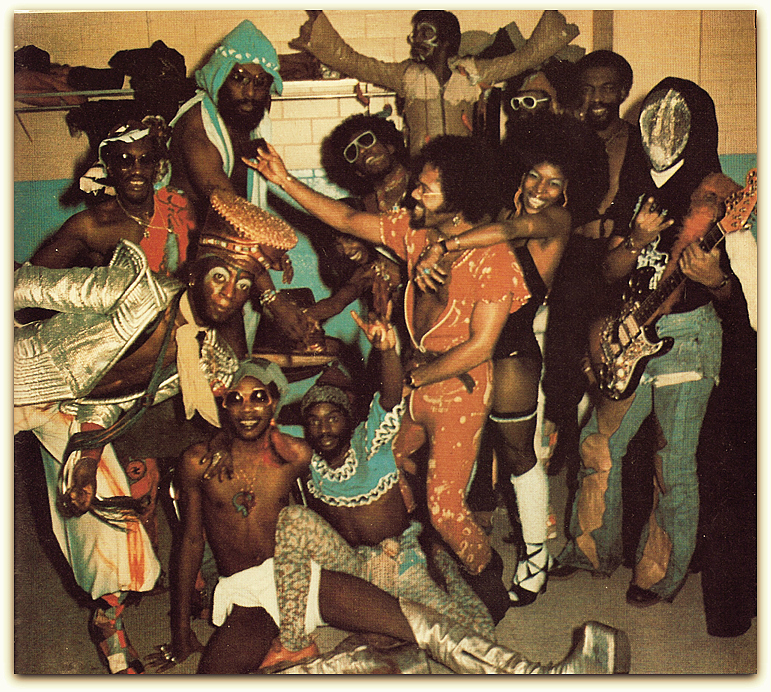 PARLIAMENT AND FUNKADELIC.  The essays on these singers, producers and musicians.