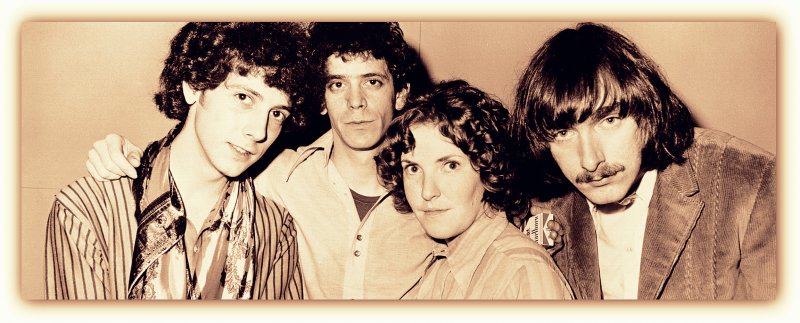 THE VELVET UNDERGROUND. The essays on these singers, producers and musicians.